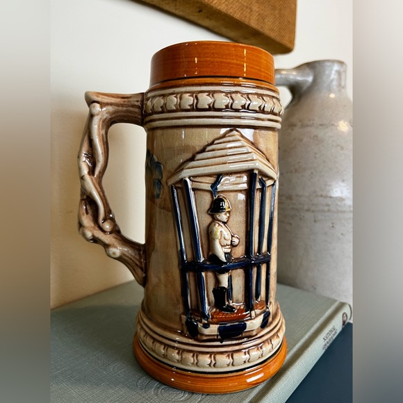 ✨ Vintage Souvenir Bermuda Mug✨ - Picture 6 of 6